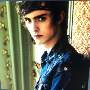 Meet your Posher, Caleb